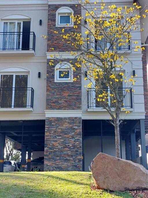 Pervoi Casa Ipe Apartman Gramado Kültér fotó