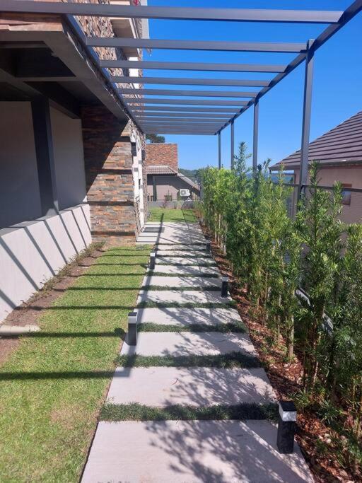 Pervoi Casa Ipe Apartman Gramado Kültér fotó