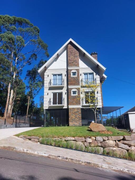 Pervoi Casa Ipe Apartman Gramado Kültér fotó
